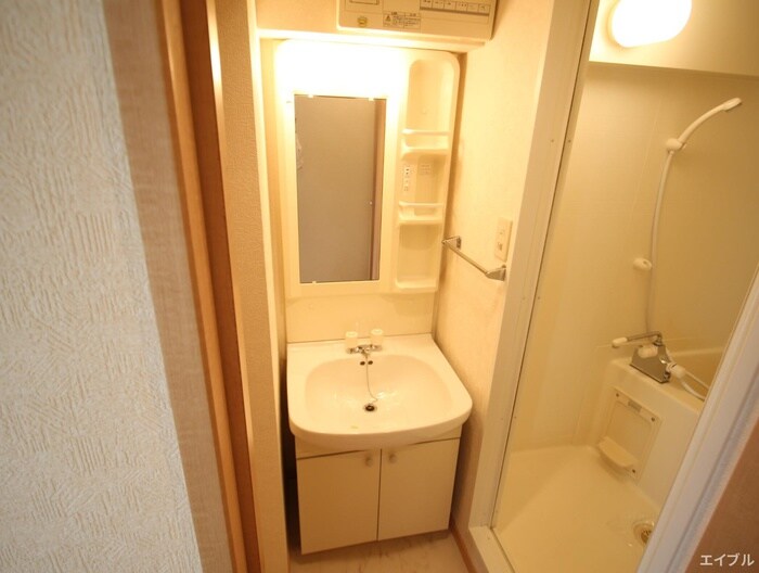 物件内観写真8　(洗面)