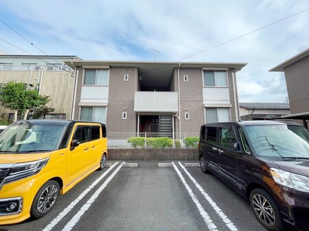シャーメゾン吉田B外観写真