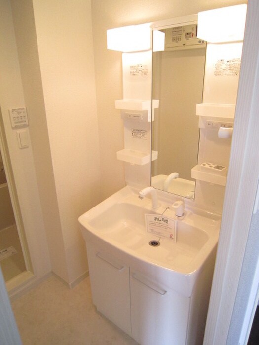 物件内観写真10　(洗面)