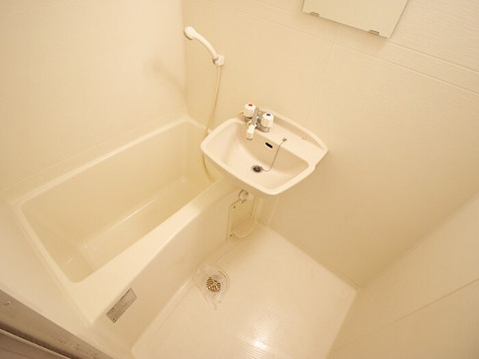 物件内観写真9　(バス／シャワールーム等)