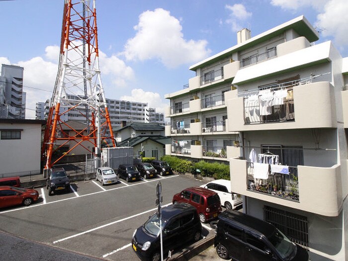 物件内観写真13　(室内からの展望)