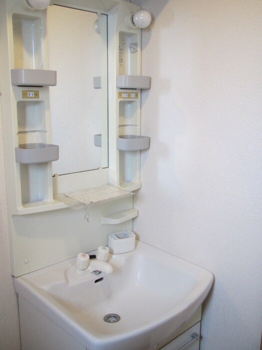 物件内観写真7　(洗面)