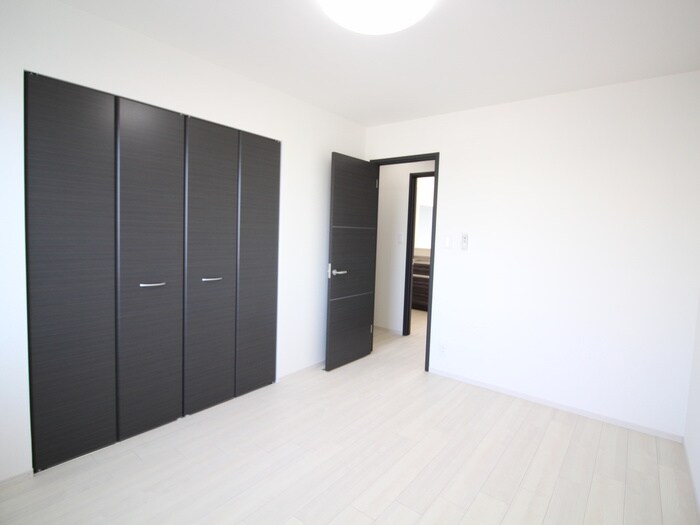 物件内観写真13　(居室)