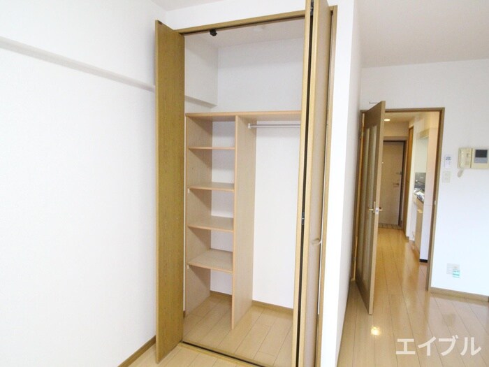 物件内観写真13　(収納)