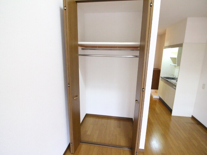 物件内観写真18　(収納)