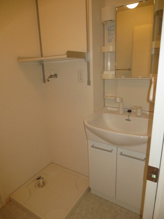 物件内観写真15　(洗面)