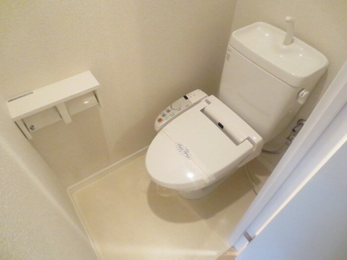 物件内観写真11　(トイレ)