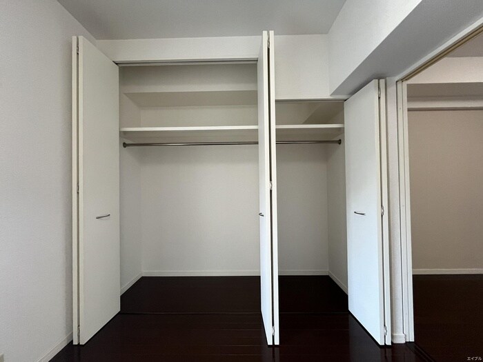 物件内観写真12　(収納)