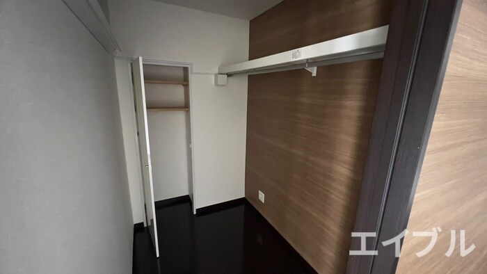 物件内観写真12　(収納)