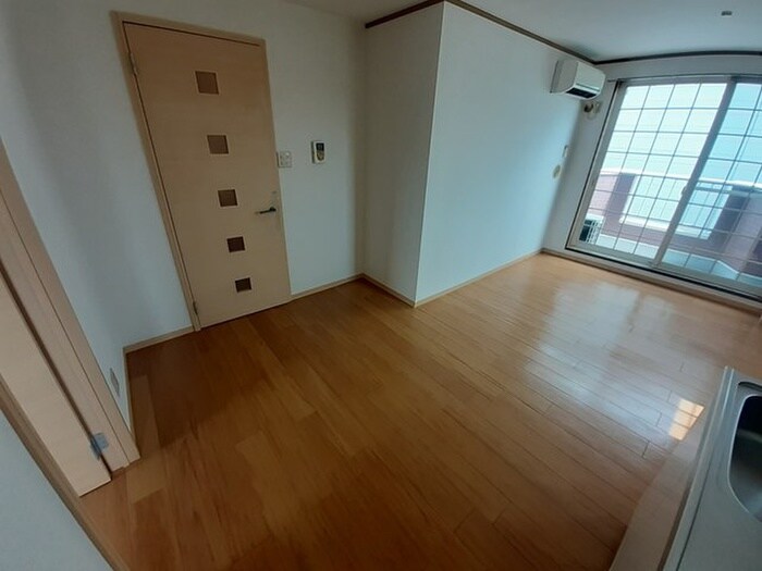 物件内観写真14　(居室)