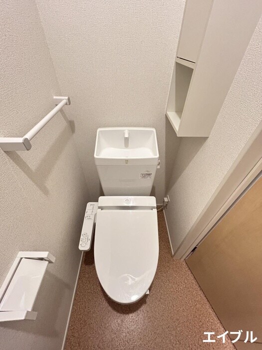 物件内観写真17　(トイレ)