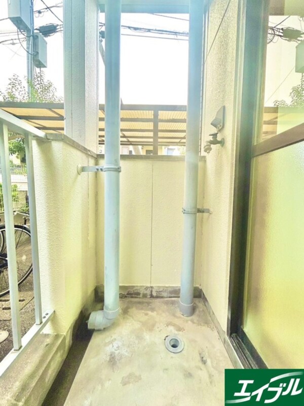 洗濯機置場
