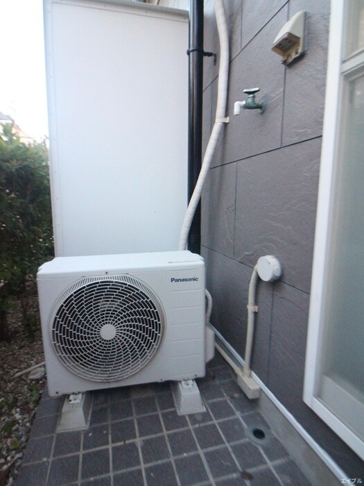 物件内観写真13　(洗濯機置場)