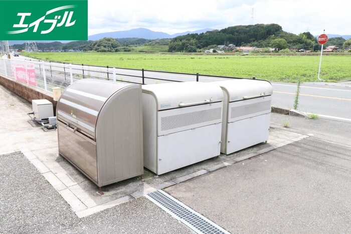 物件外観写真3　(建物設備)