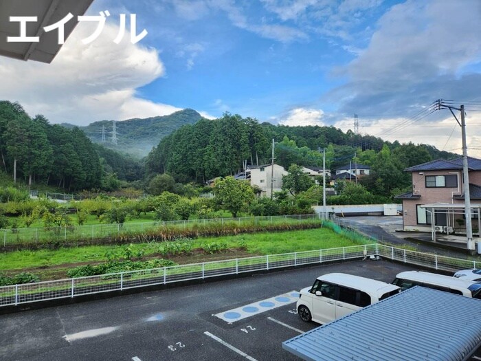 物件内観写真17　(室内からの展望)