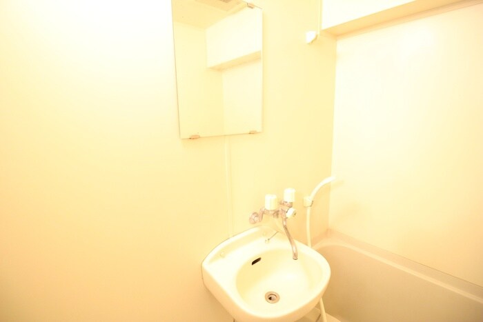 物件内観写真13　(洗面)