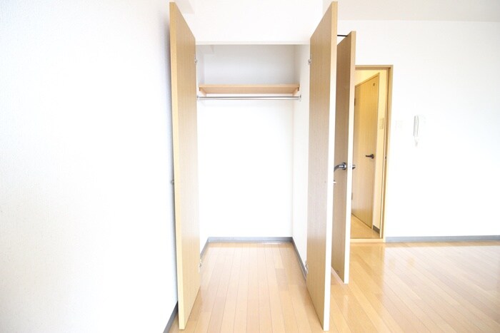 物件内観写真15　(収納)