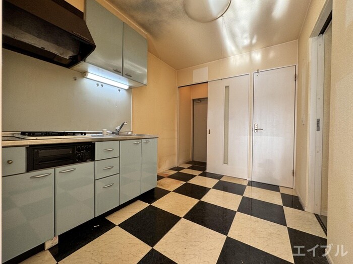 物件内観写真9　(居室)