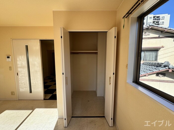 物件内観写真14　(収納)