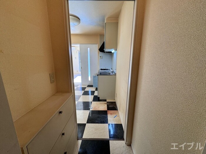 物件内観写真20　(廊下)