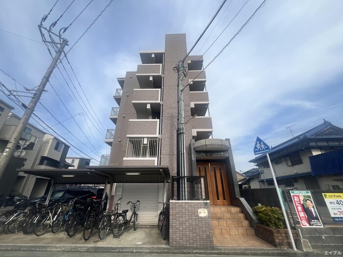 物件外観写真1　(外観写真)