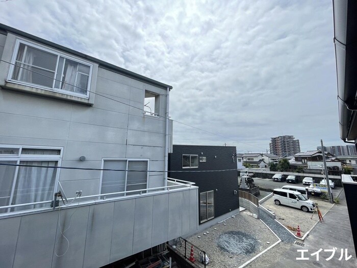 物件内観写真21　(室内からの展望)