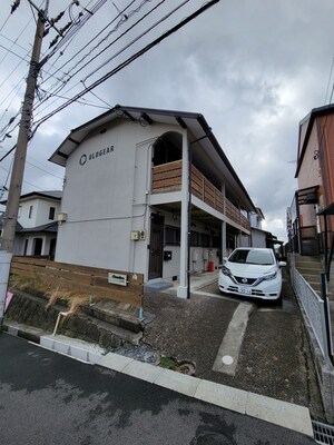 シャンブル日吉台外観写真