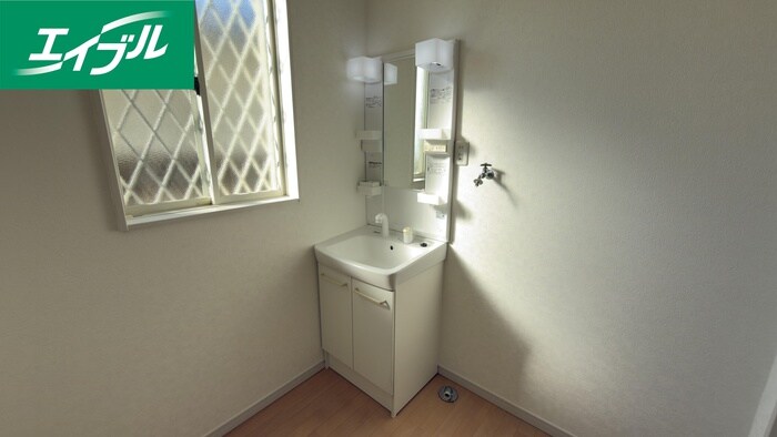 物件内観写真12　(洗面)