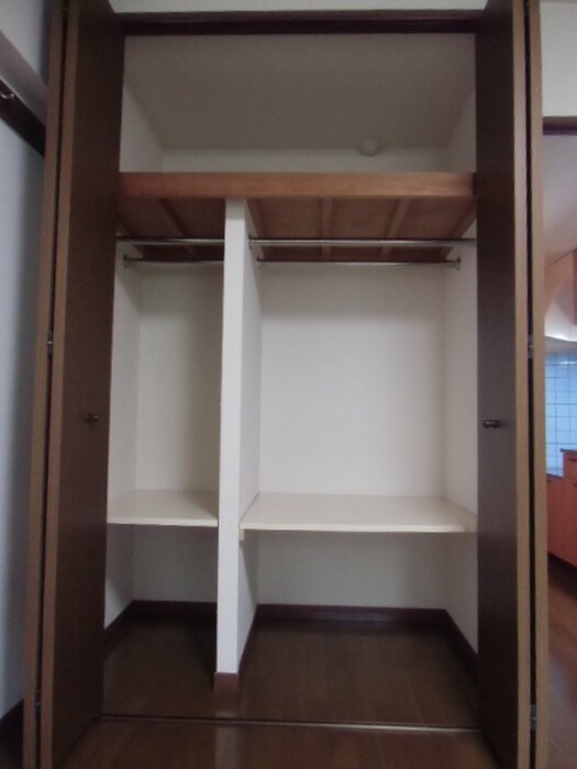 物件内観写真10　(収納)