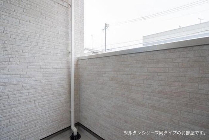 物件内観写真13　(ベランダ・バルコニー)