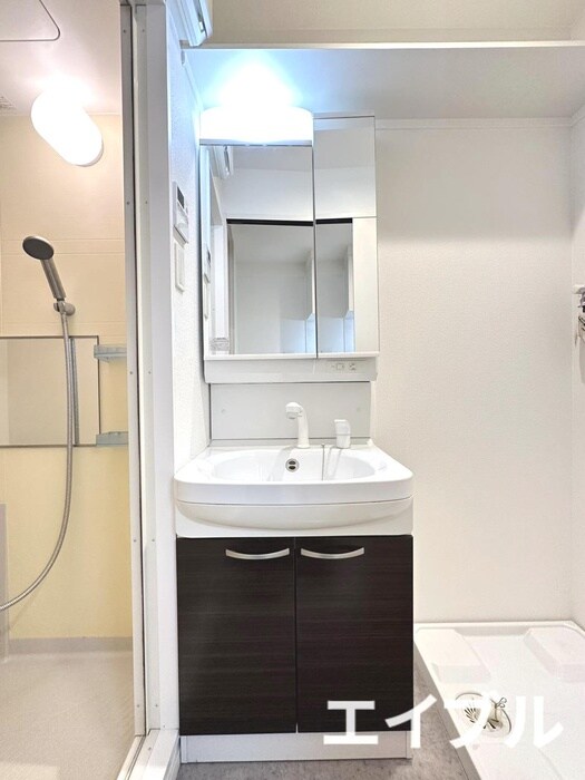 物件内観写真9　(洗面)