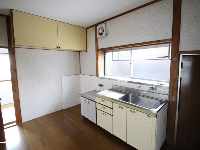 物件内観写真6　(キッチン)