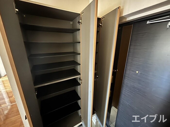 物件内観写真17　(靴箱)