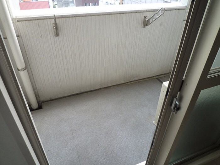 物件内観写真13　(ベランダ・バルコニー)