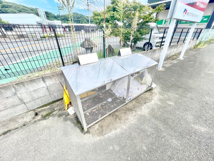 物件外観写真3　(建物設備)