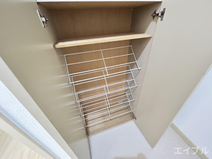 物件内観写真12　(靴箱)