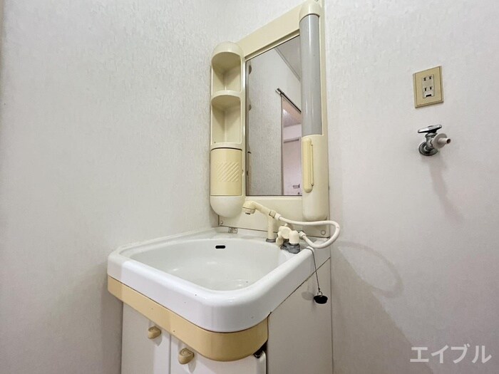 物件内観写真15　(洗面)