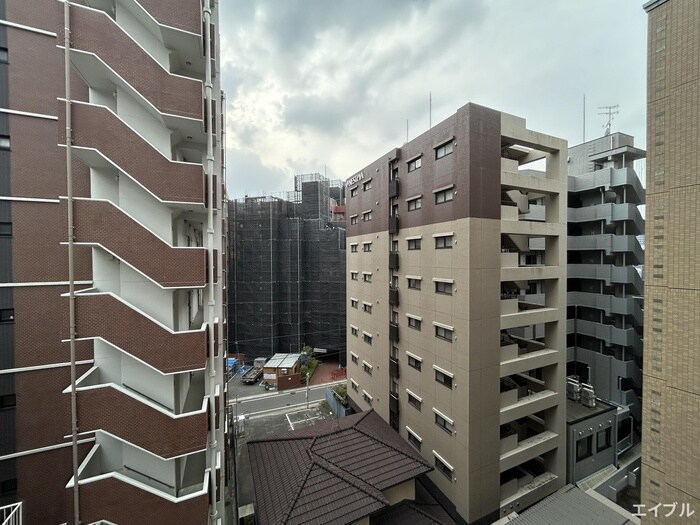 物件内観写真18　(室内からの展望)