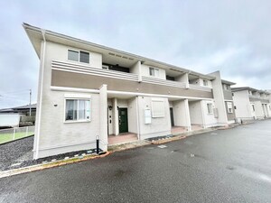 ウェイホ－ムやまのくちＢ外観写真