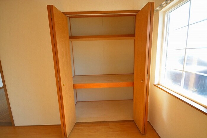 物件内観写真8　(収納)