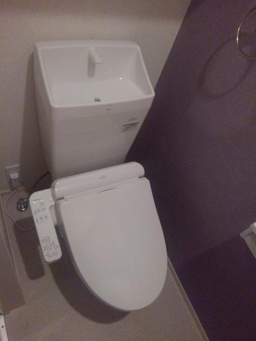 物件内観写真10　(トイレ)