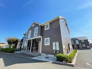 クレストール中曽根東Ａ外観写真