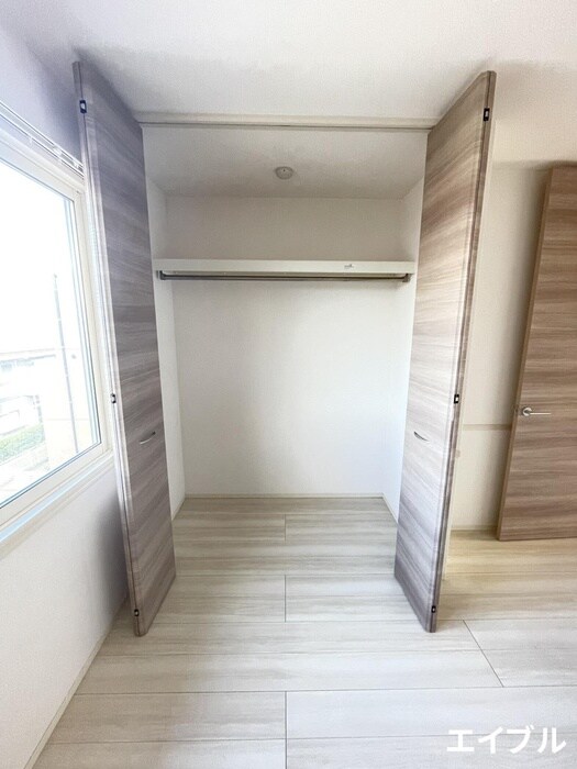 物件内観写真21　(収納)