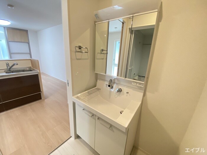 物件内観写真9　(洗面)