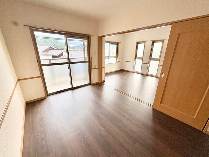 物件内観写真19　(居室)