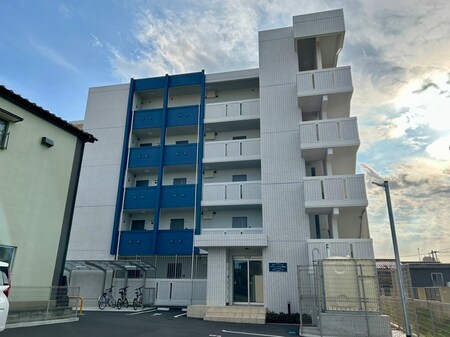 LIFEFIELD古賀駅前外観写真