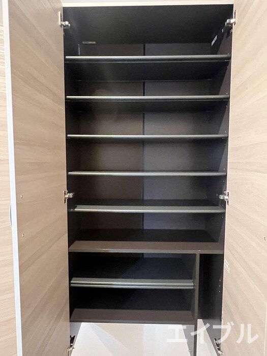 物件内観写真16　(靴箱)