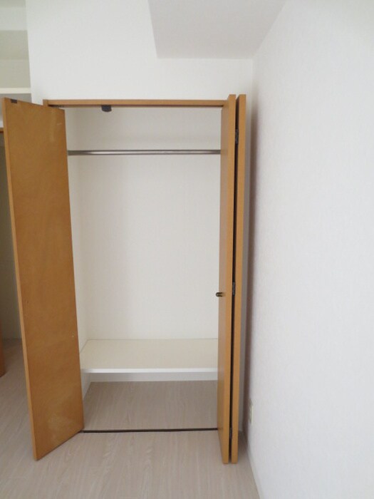 物件内観写真9　(収納)
