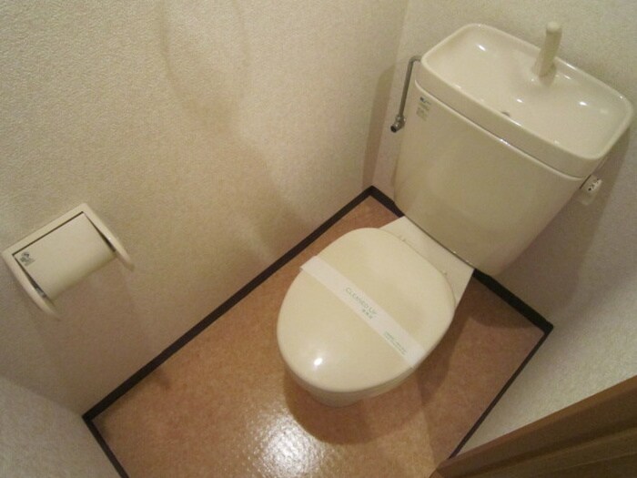 物件内観写真11　(トイレ)