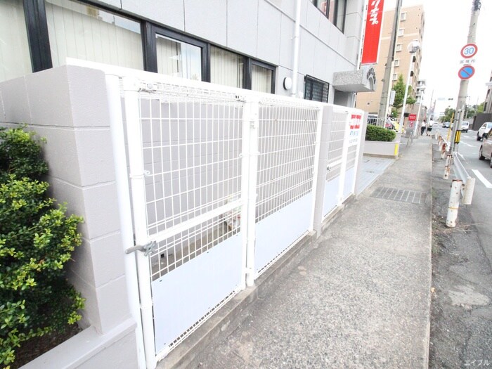 岩保ビル駅南の建物設備